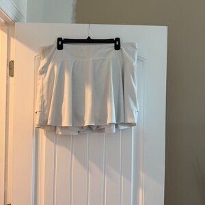 Old Navy High-Waisted Powersoft Skort (White)